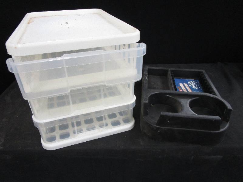 lot 104 image: Car Console & Organizer