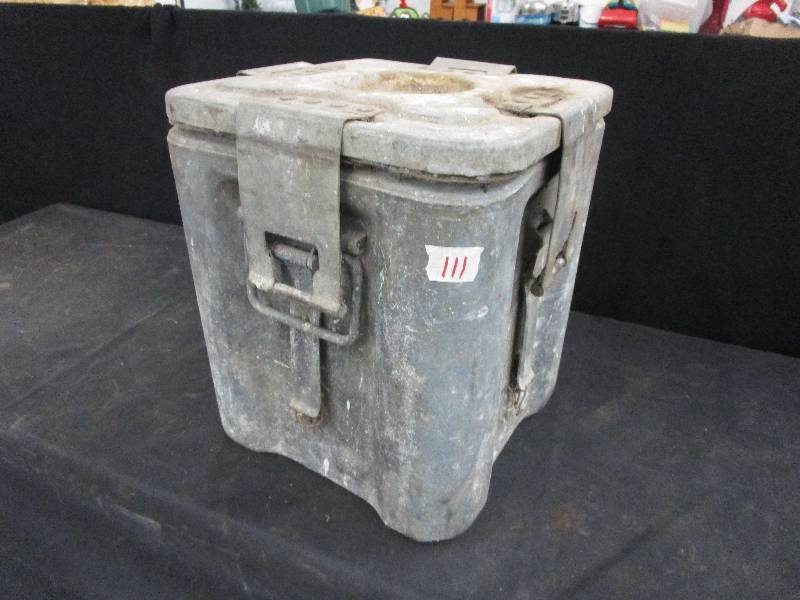 lot 111 image: Vintage Insulated Container