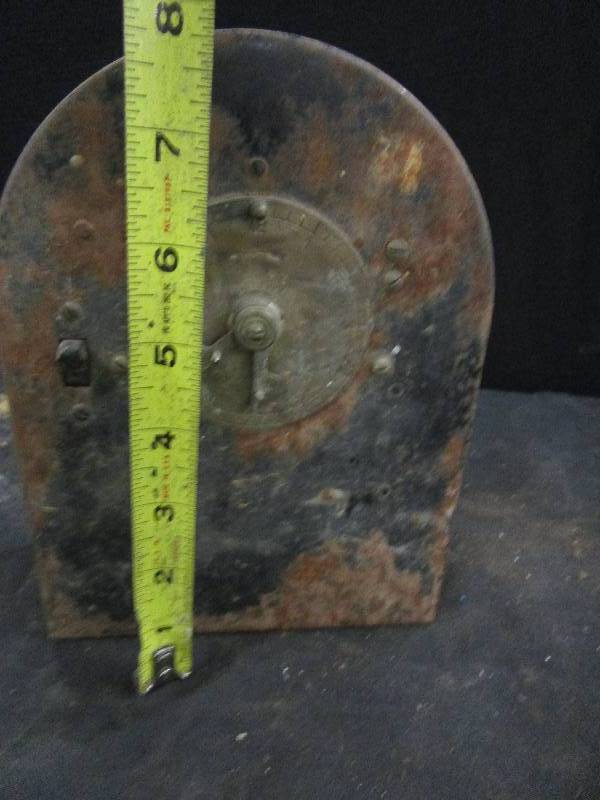lot 123 image: Vintage Timer