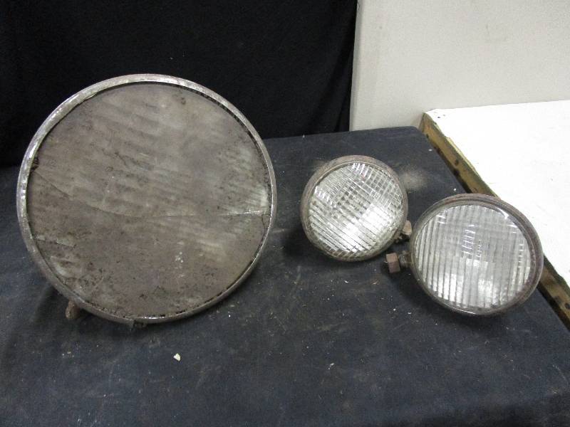 lot 117 image: Vintage Headlights