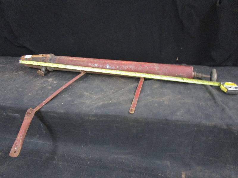 lot 136 image: Hauk Gas Torch