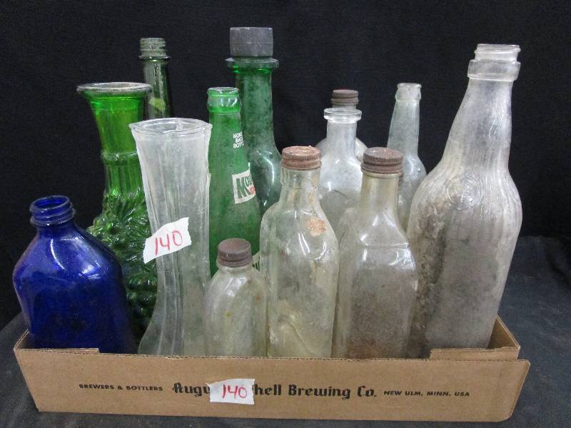 lot 140 image: Old Bottles