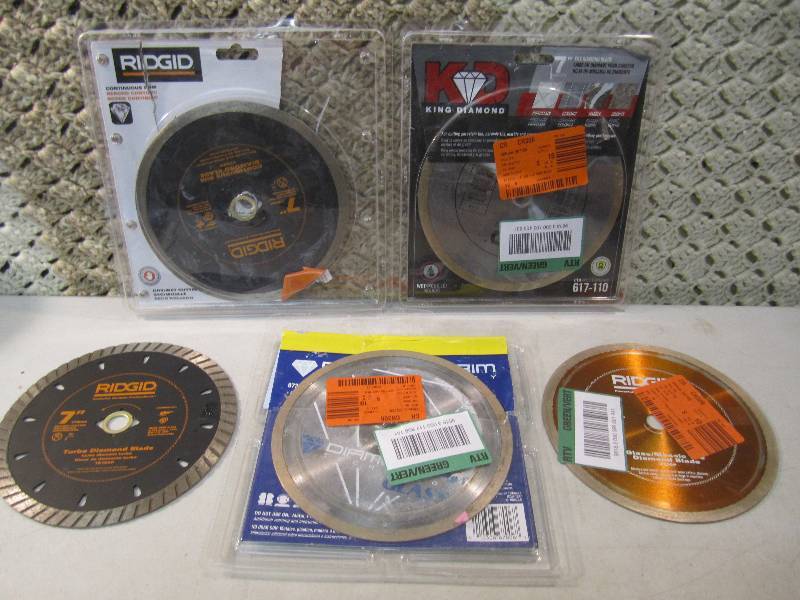 lot 331 image: Lot of 5 - 7 Diamond Blades OpenD...