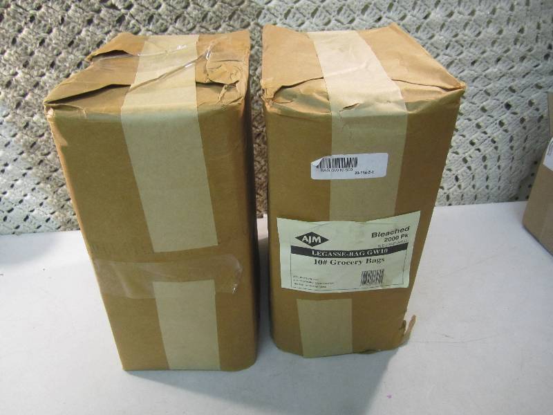 lot 334 image: 2 Bundles of 10# Bleached (White) P...