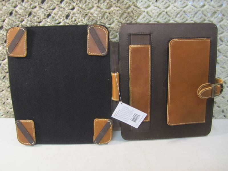 lot 36 image: Canyon Outback Leather Bear Canyon ...