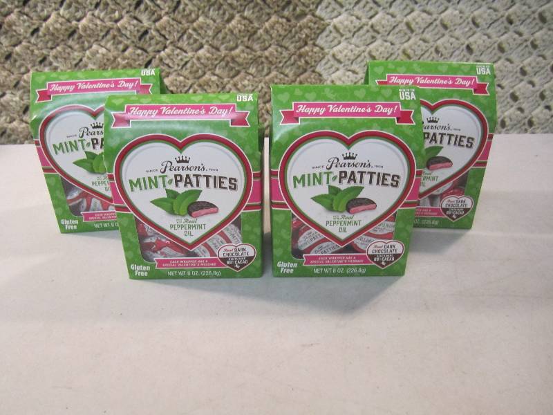 lot 79 image: Lot of 4 Boxes Pearsons Mint Pattie...