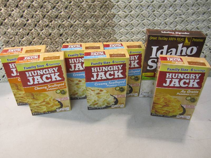 lot 135 image: Mixed Lot of Hungry Jack Scalloped ...