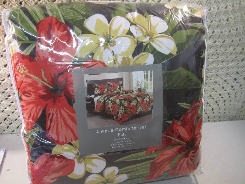 lot 181 image: 4 Piece Comforter Set Full Size Com...