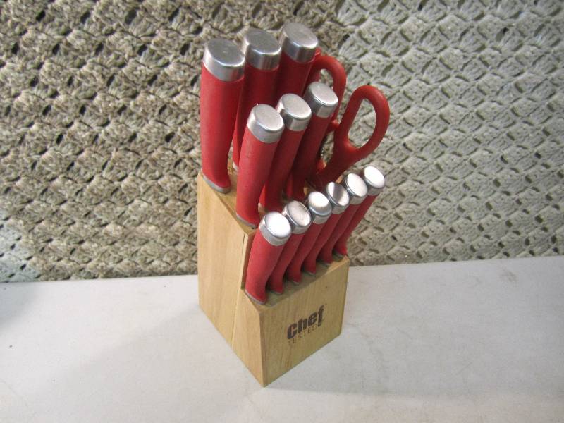lot 229 image: Chef Tested 15 Piece Cutlery Set Re...