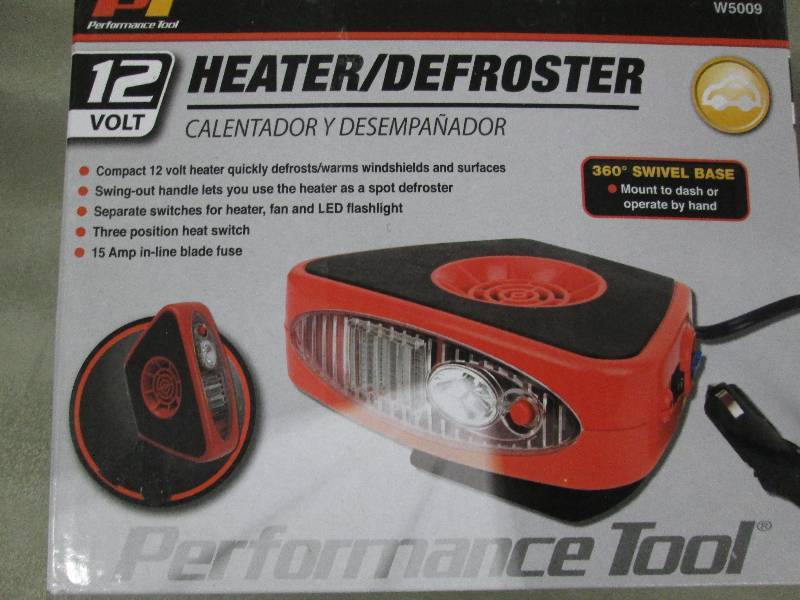 lot 76 image: Performance Tool 12Volt HeaterDefr...