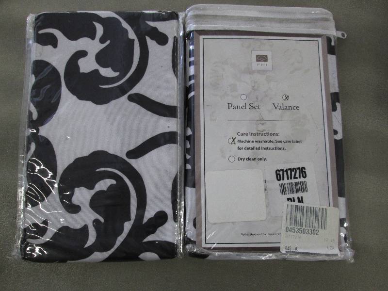 lot 211 image: Lot of 2 Black & White Valances...