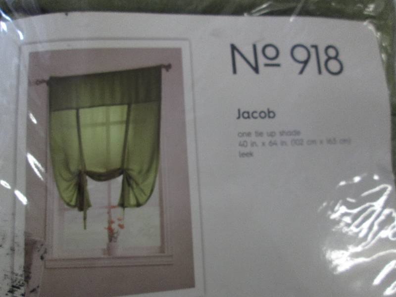 lot 216 image: Tie Up Shade...