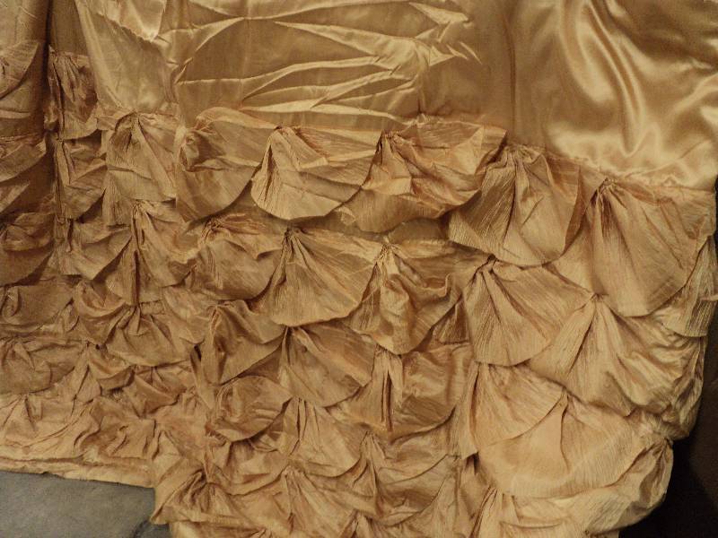 Queen comforter...