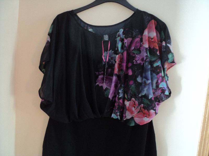 Midnight Velvet floral and black dr...