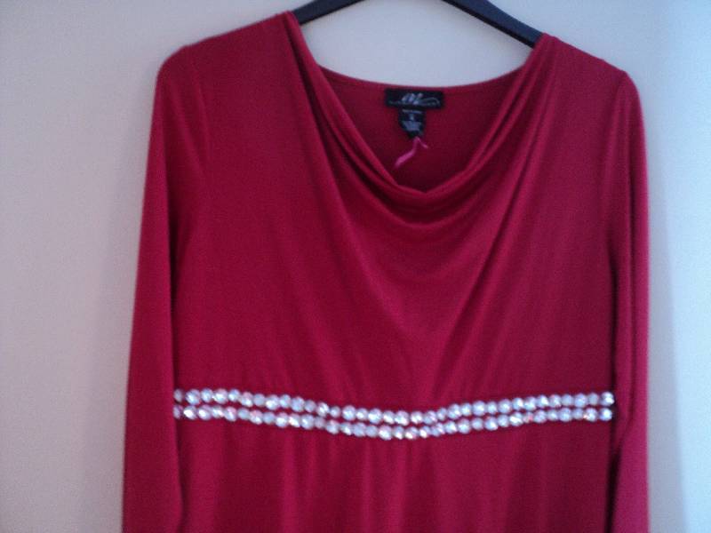 Midnight Velvet red top size 1X...