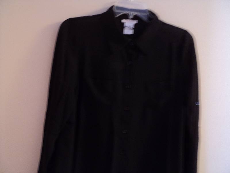 Monroe and Main black top size S...