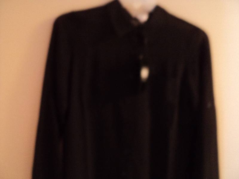 Monroe and Main black top size S...