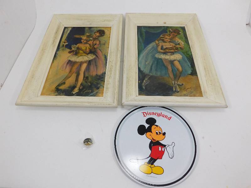 lot 44 image: Vintage Items