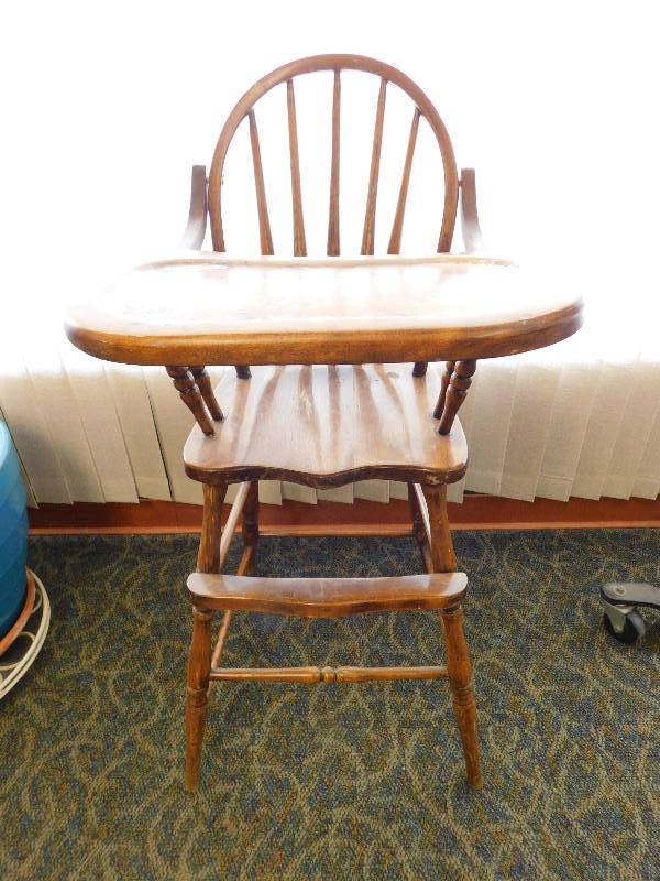 lot 67 image: Vintage High Chair