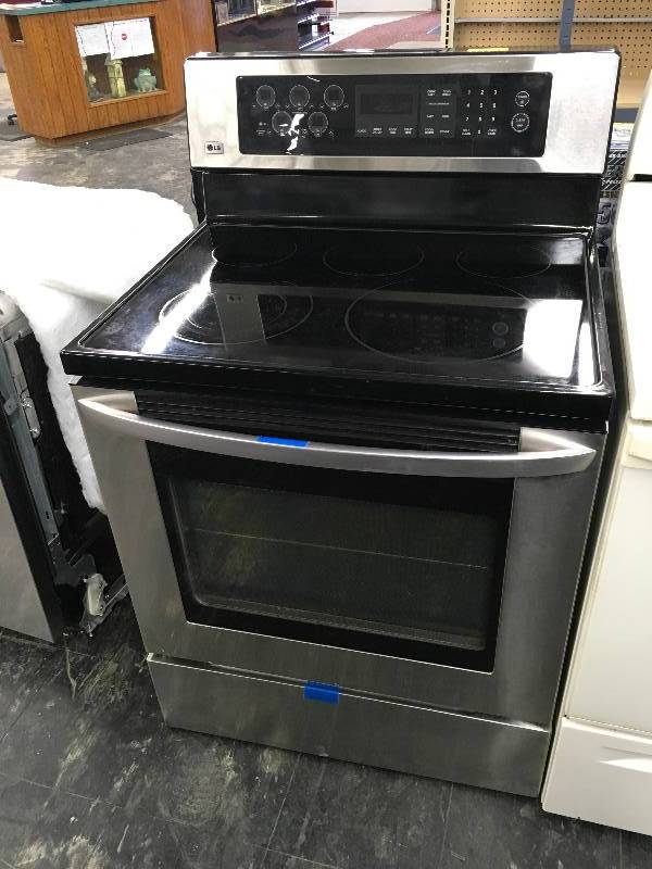 LG Black Stainless Steel Electric Smooth Top Stove