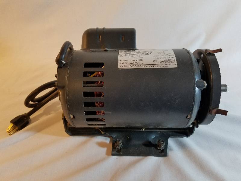 MOTORS
