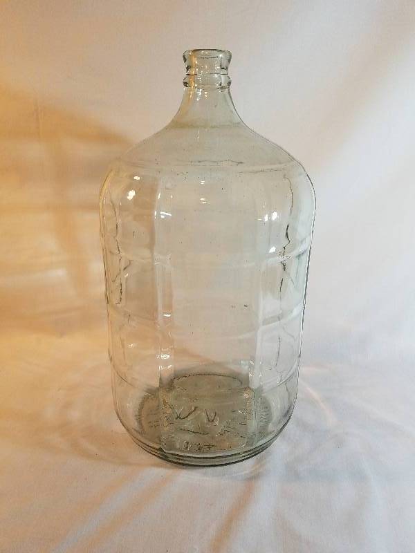 5 GALLON GLASS JUG