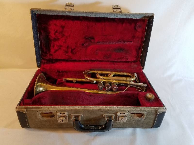 VINTAGE BUNDY H&A TRUMPET