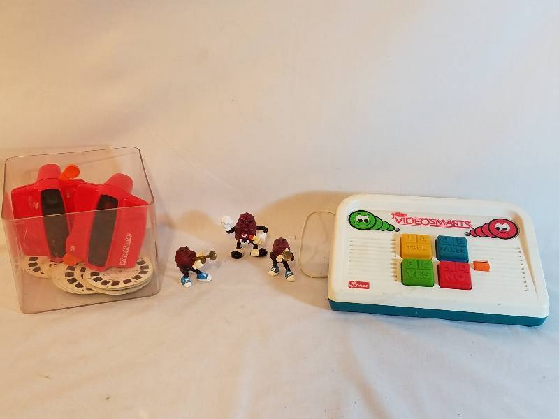 VINTAGE TOYS
