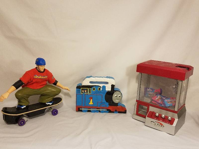 TOYS