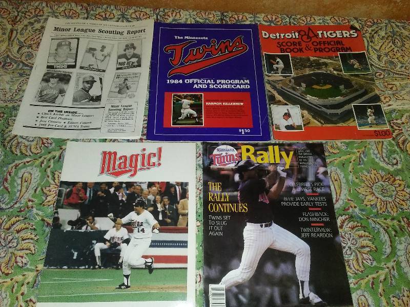 lot 12 image: MN Twins 1984 Programs, 87 Magic, Homer Hanky