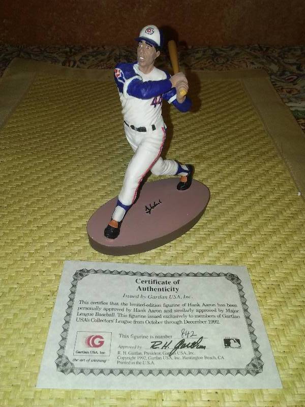 lot 44 image: Stan Musial Cardinals, Hank Aaron, The Hammer, 5 in. figurine, COA