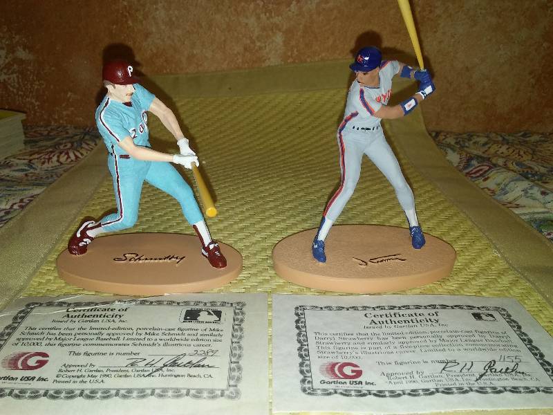 lot 47 image: Daryl Strawberry and Mike Schmidt