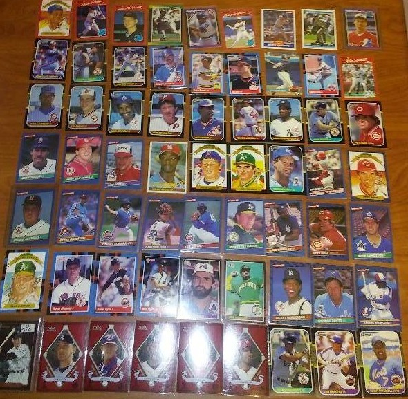 lot 82 image: 63 Superstars MLB.