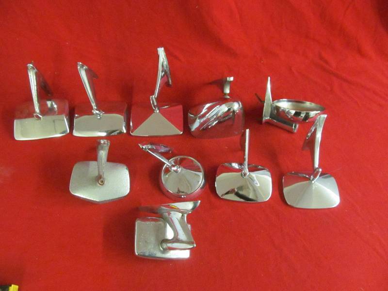 lot 77 image: vintage automotive mirrors