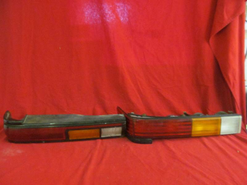 lot 93 image: Vintage Tempo taillights