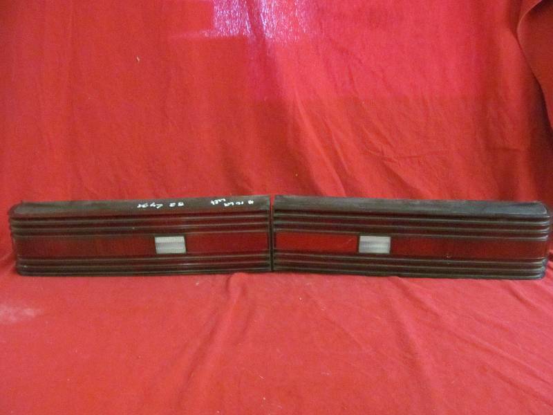 lot 95 image: Mercury  lynx taillights