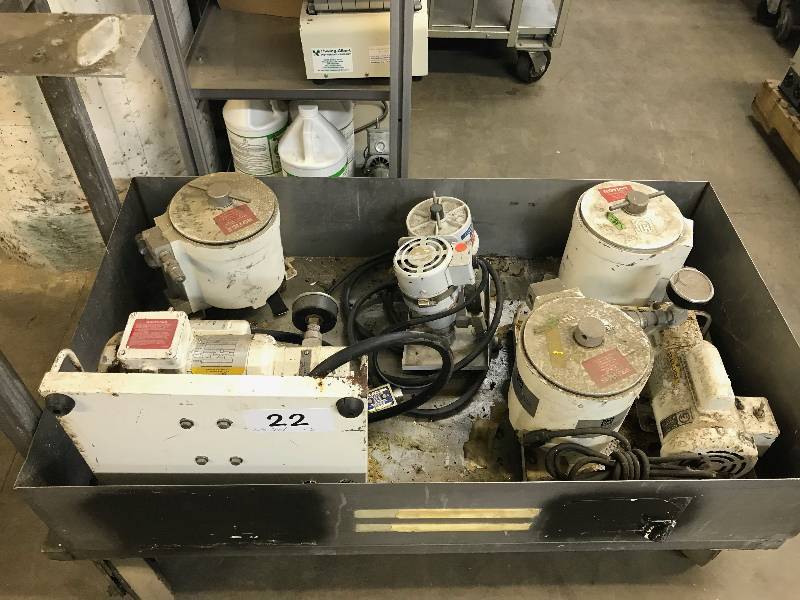 lot 22 image: LOT OF PUMPS AND OTHER