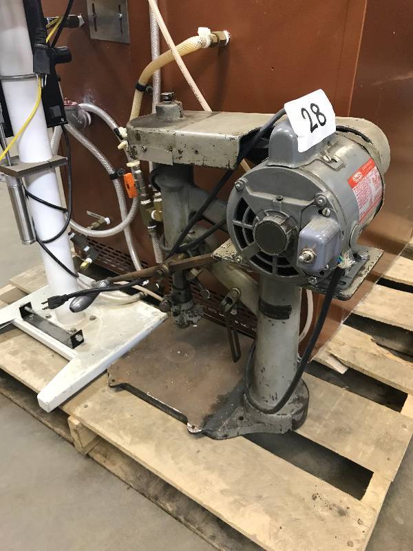 lot 28 image: CUSTOM DRILL PRESS
