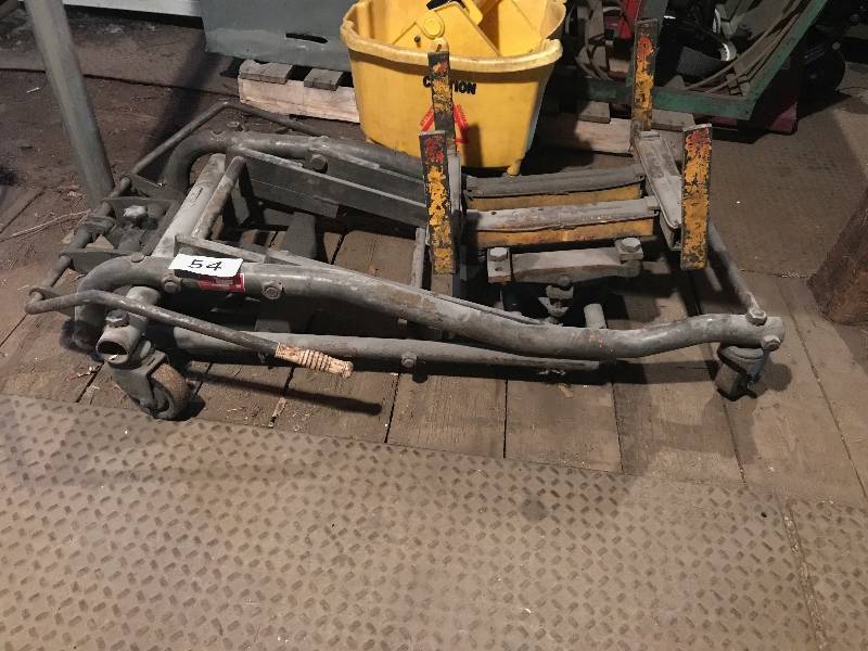 lot 54 image: TRANSMISSION JACK