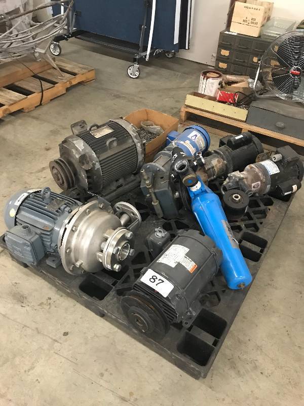 lot 87 image: PALLET LOT OF MOTORS  PUMPS