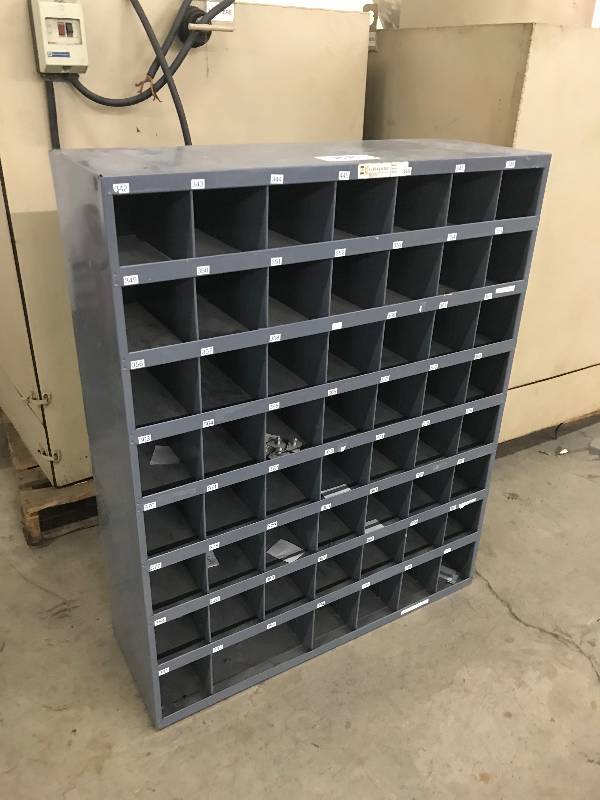 lot 88 image: PARTS  HARDWARE ORGANIZER