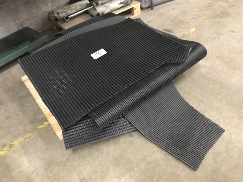 lot 115 image: LOT OF RUBBER MAT