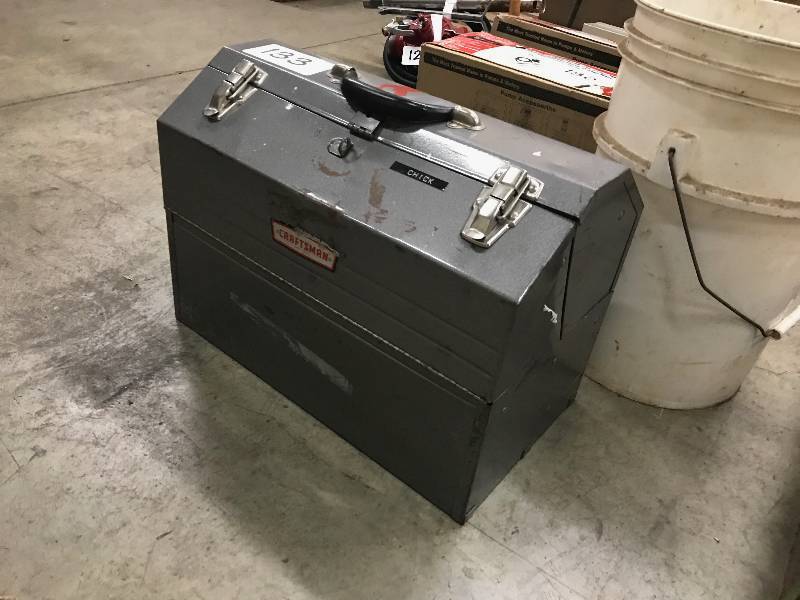 lot 133 image: MACHINISTS TOOL BOX
