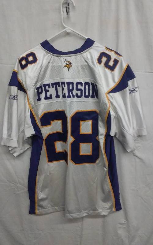 lot 20 image: #28 Vikings Peterson Reebok NFL Equip. (White) Size 48
