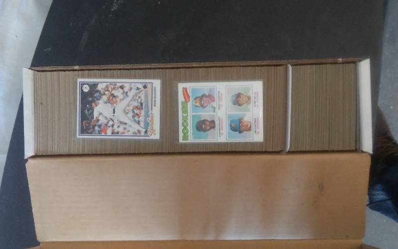 lot 52 image: 1977 Topps Baseball 150 Cards, 1978 Topps Baseball 600 Cards Twins & Rookies-VGEX Condition