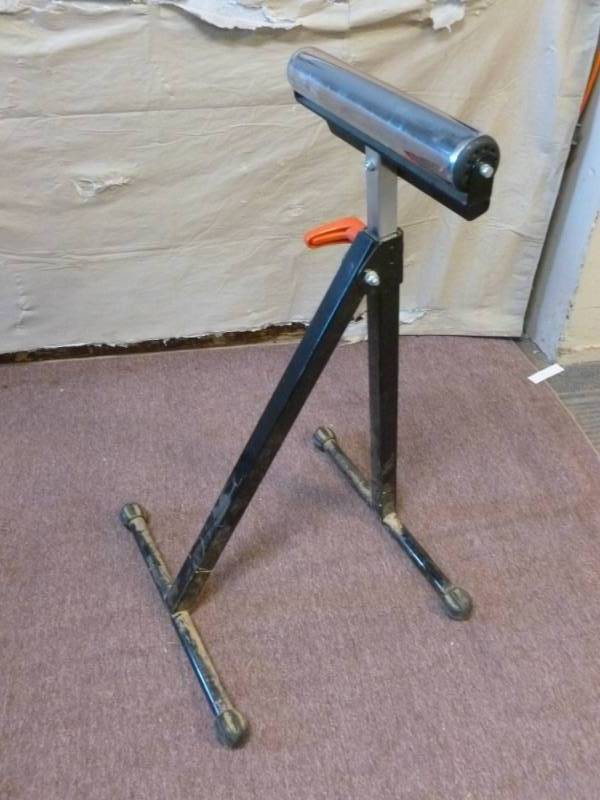 Roller Stand