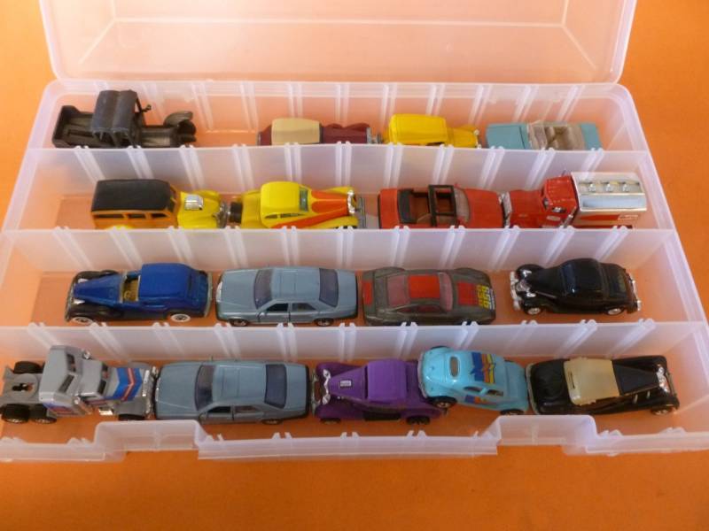 Die Cast Metal Cars