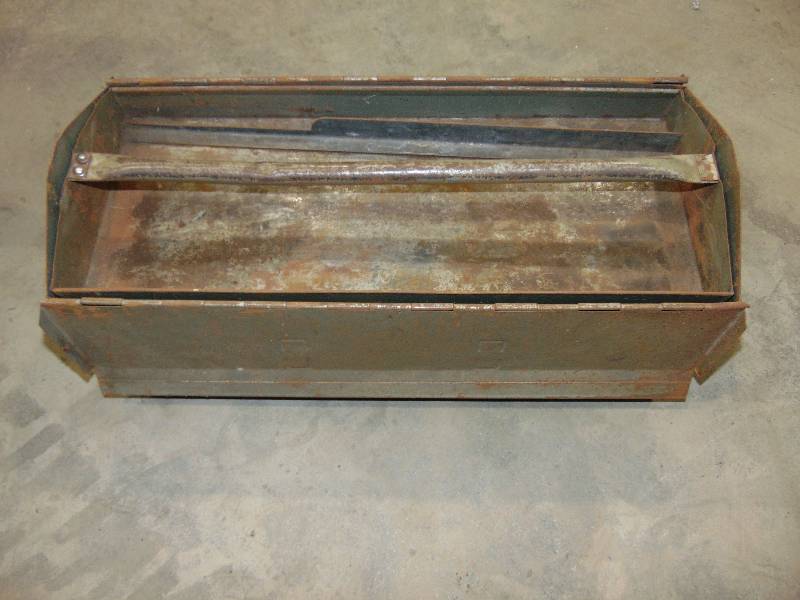 Metal Tool Box With Tray