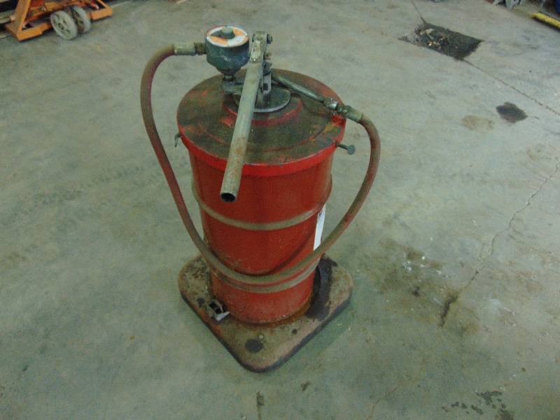 Oil Pump and Cart