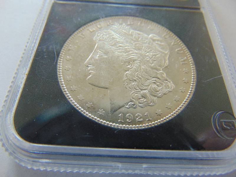Genuine Uncirculated Peace Silver Dollar (1921)